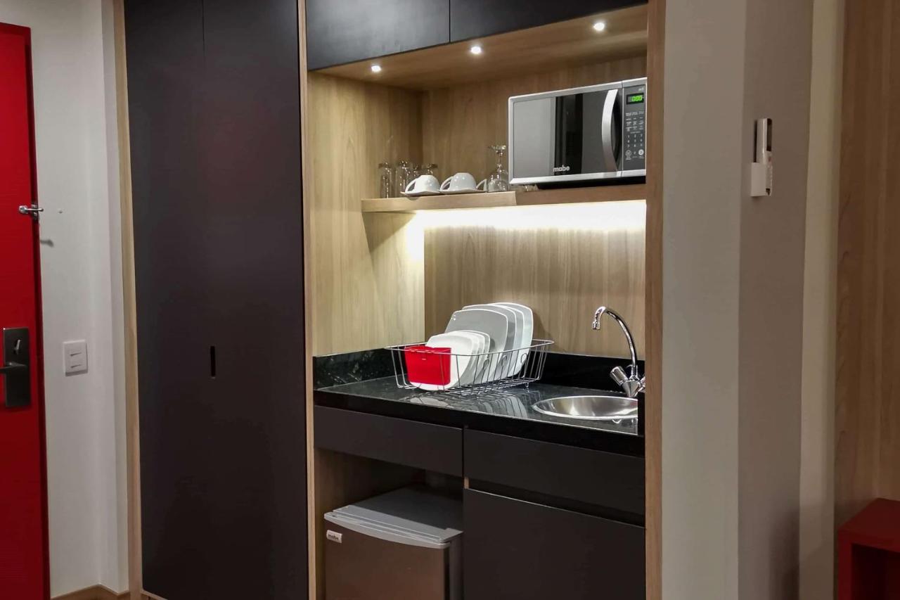 Ramada Encore By Wyndham Guadalajara Aeropuerto Las Pintas Luaran gambar