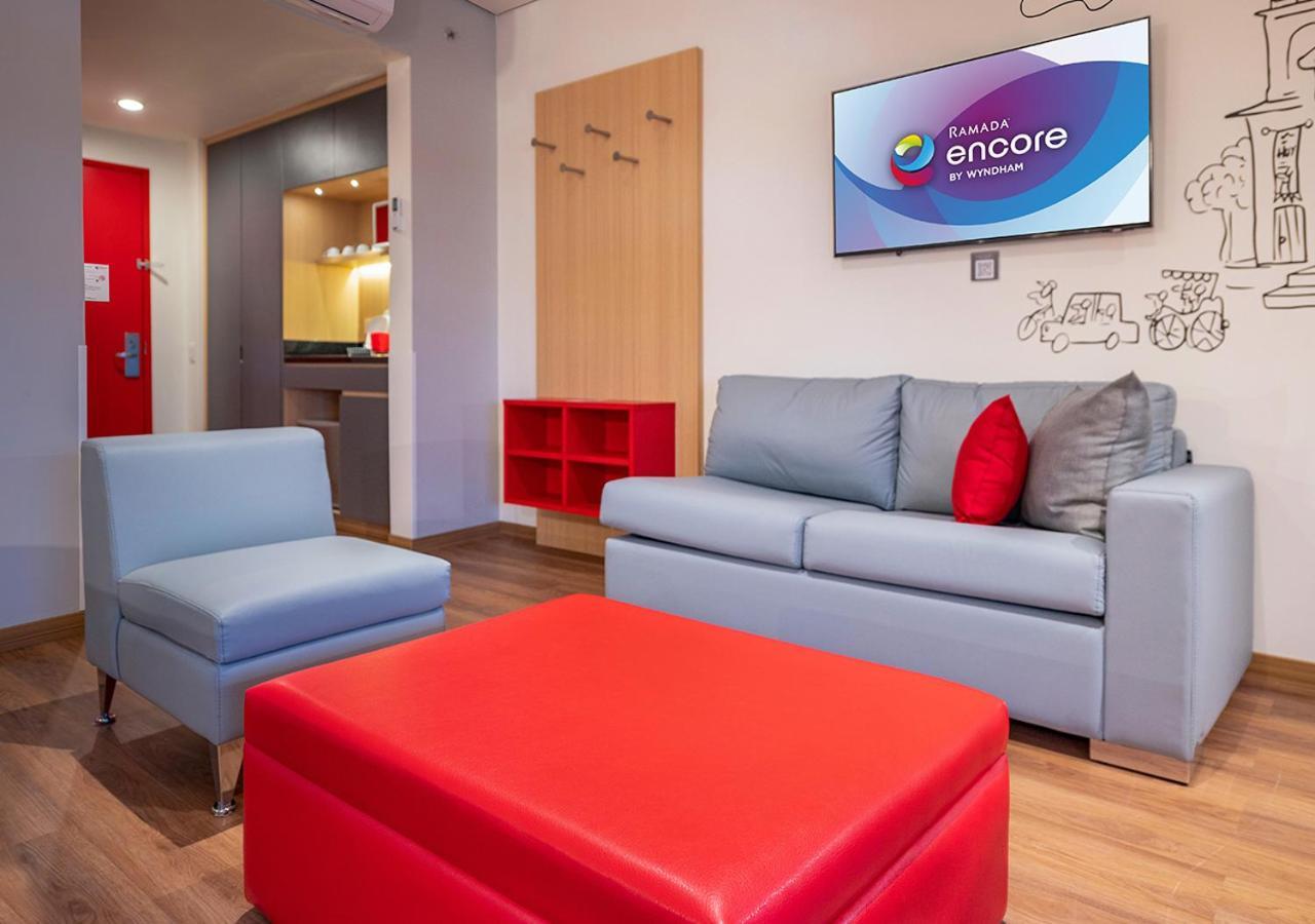 Ramada Encore By Wyndham Guadalajara Aeropuerto Las Pintas Luaran gambar