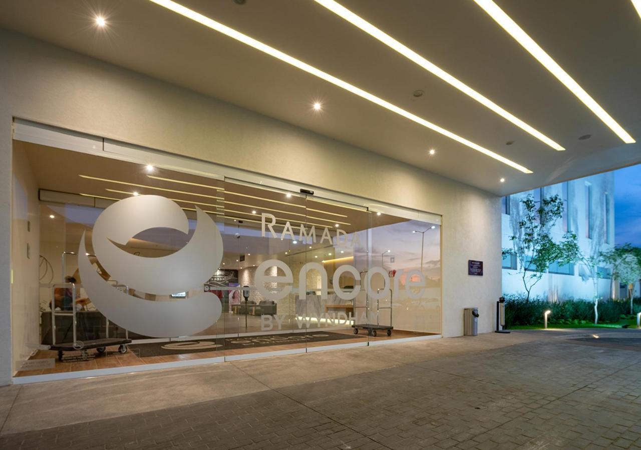 Ramada Encore By Wyndham Guadalajara Aeropuerto Las Pintas Luaran gambar
