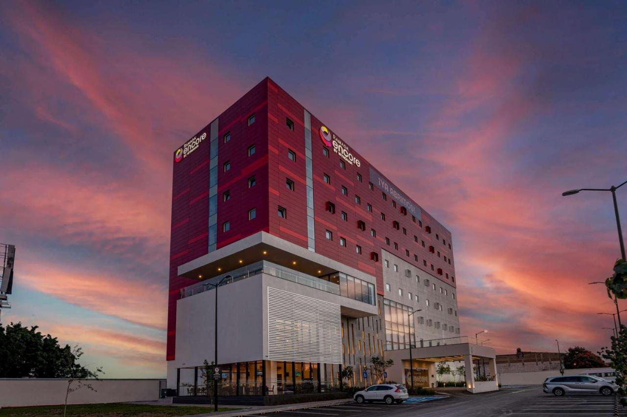 Ramada Encore By Wyndham Guadalajara Aeropuerto Las Pintas Luaran gambar