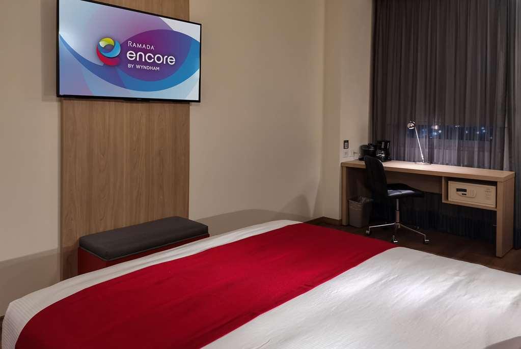 Ramada Encore By Wyndham Guadalajara Aeropuerto Las Pintas Bilik gambar